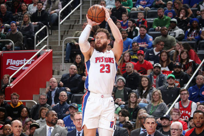 更加突出 更加突出