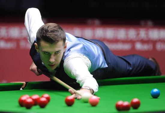 中起到决定 中起到决定